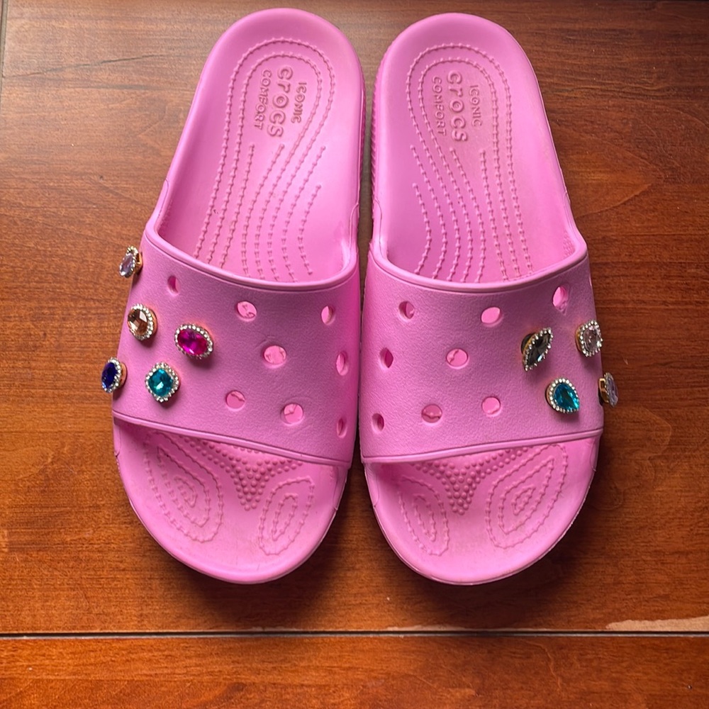 Crocs slides EUC W8 bubblegum pink